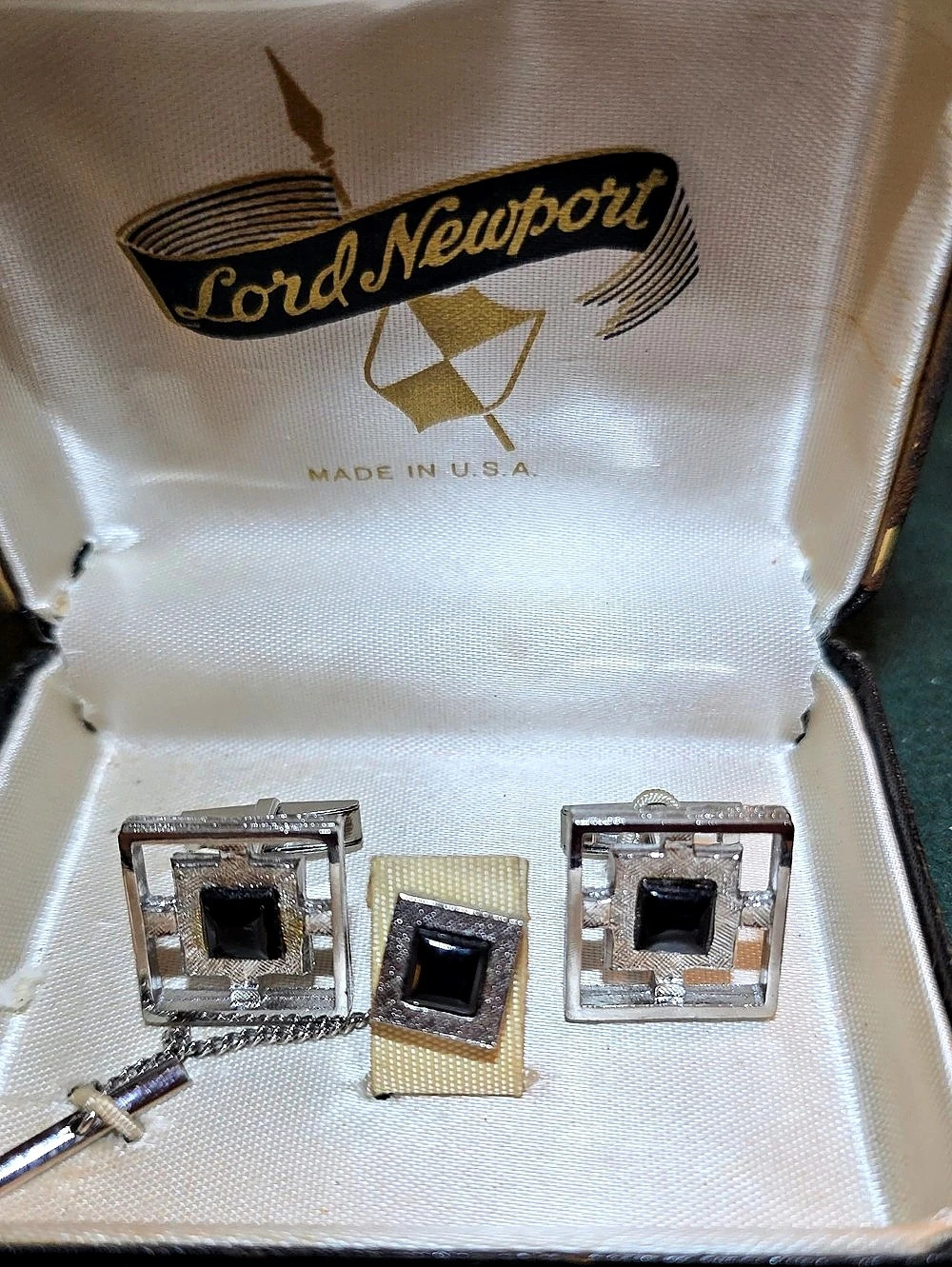 Lord Newport Geometric Cuff Links Set in Silver & Gold